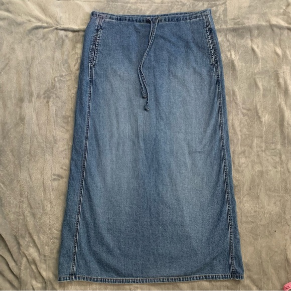 LONDONJEAN Dresses & Skirts - Denim Vintage Drawstring Maxi Skirt